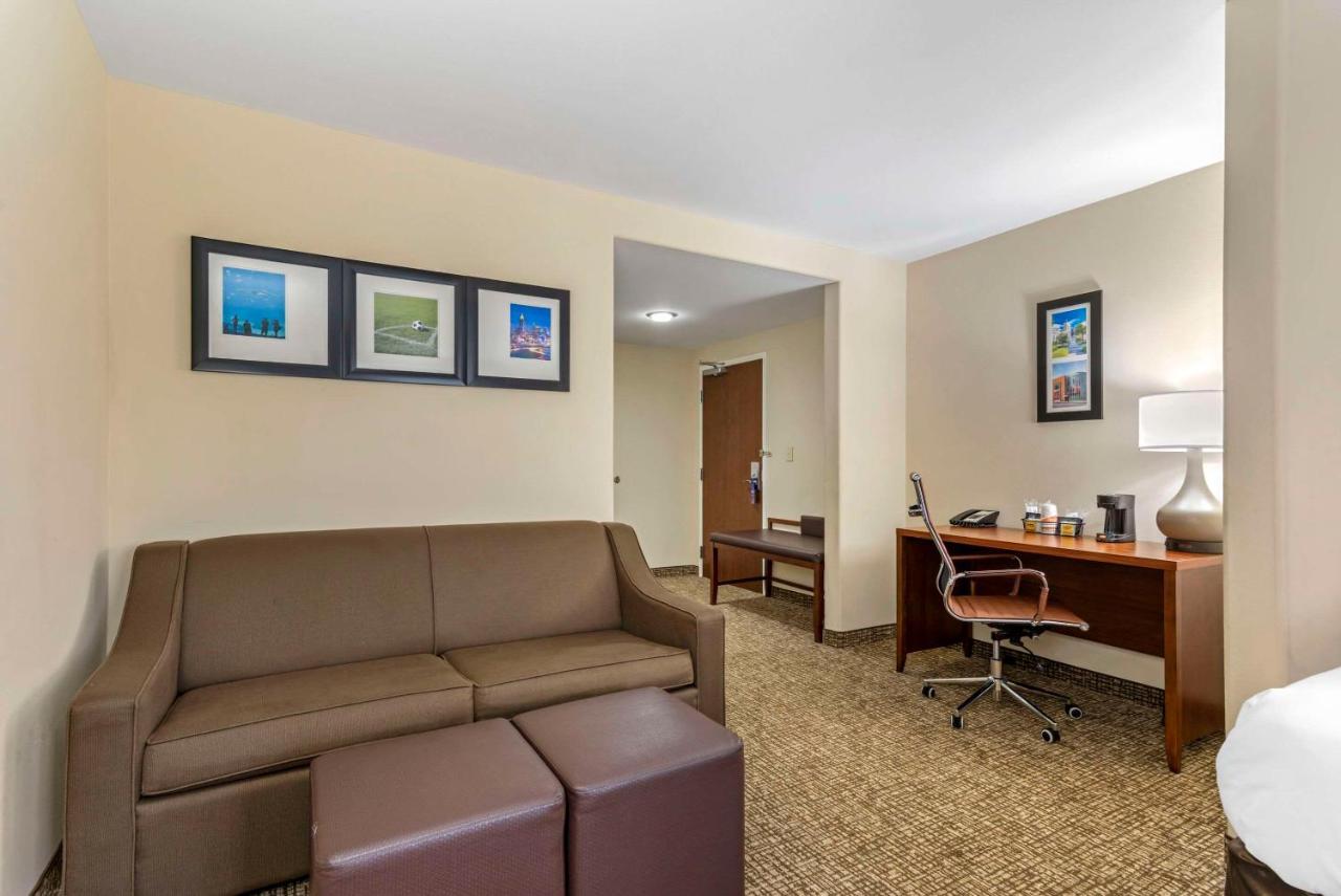 Comfort Suites At Kennesaw State University Екстер'єр фото