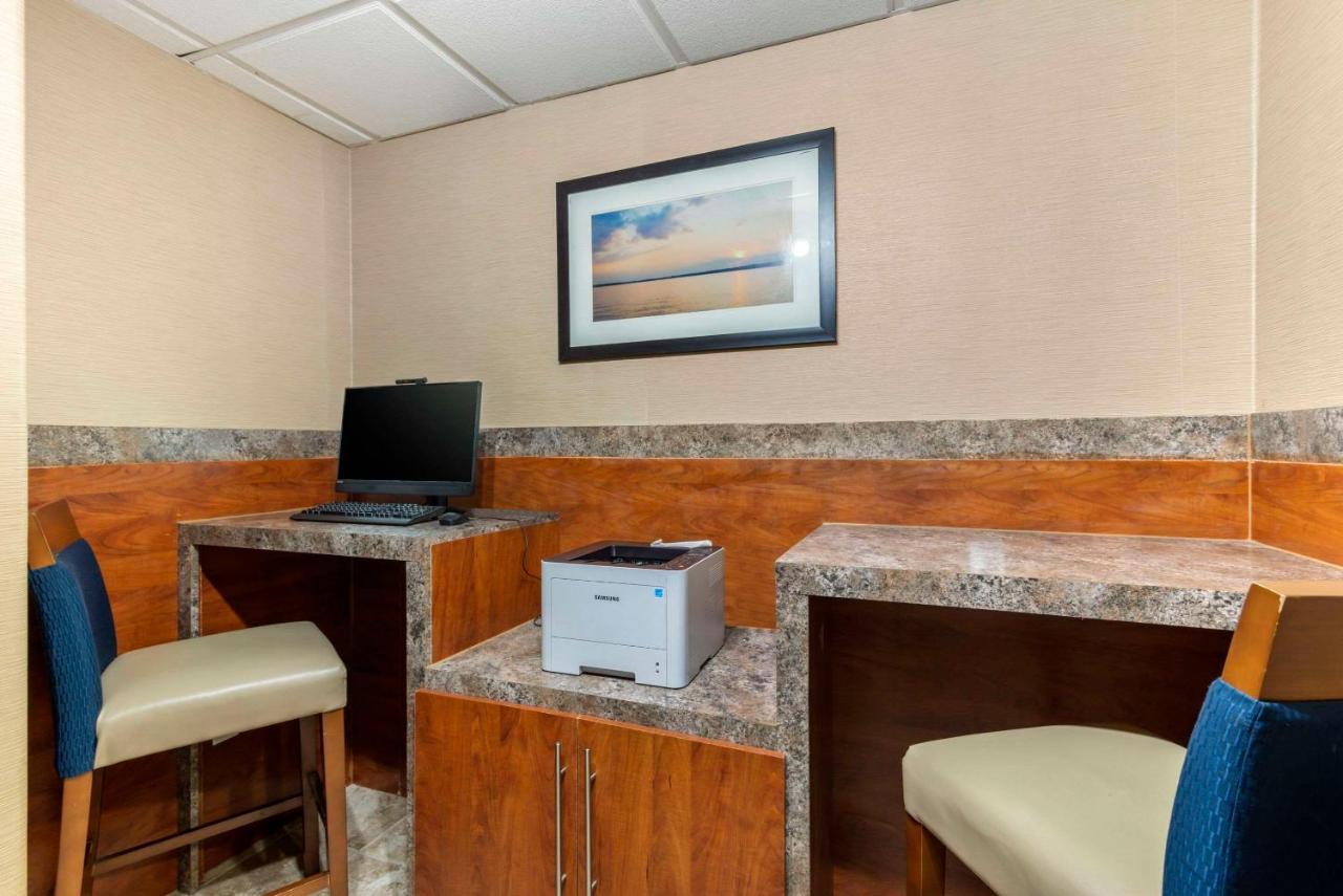 Comfort Suites At Kennesaw State University Екстер'єр фото