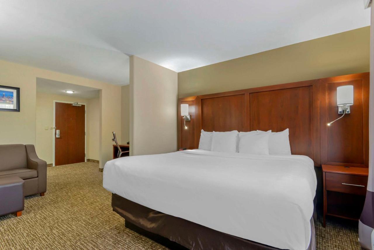 Comfort Suites At Kennesaw State University Екстер'єр фото
