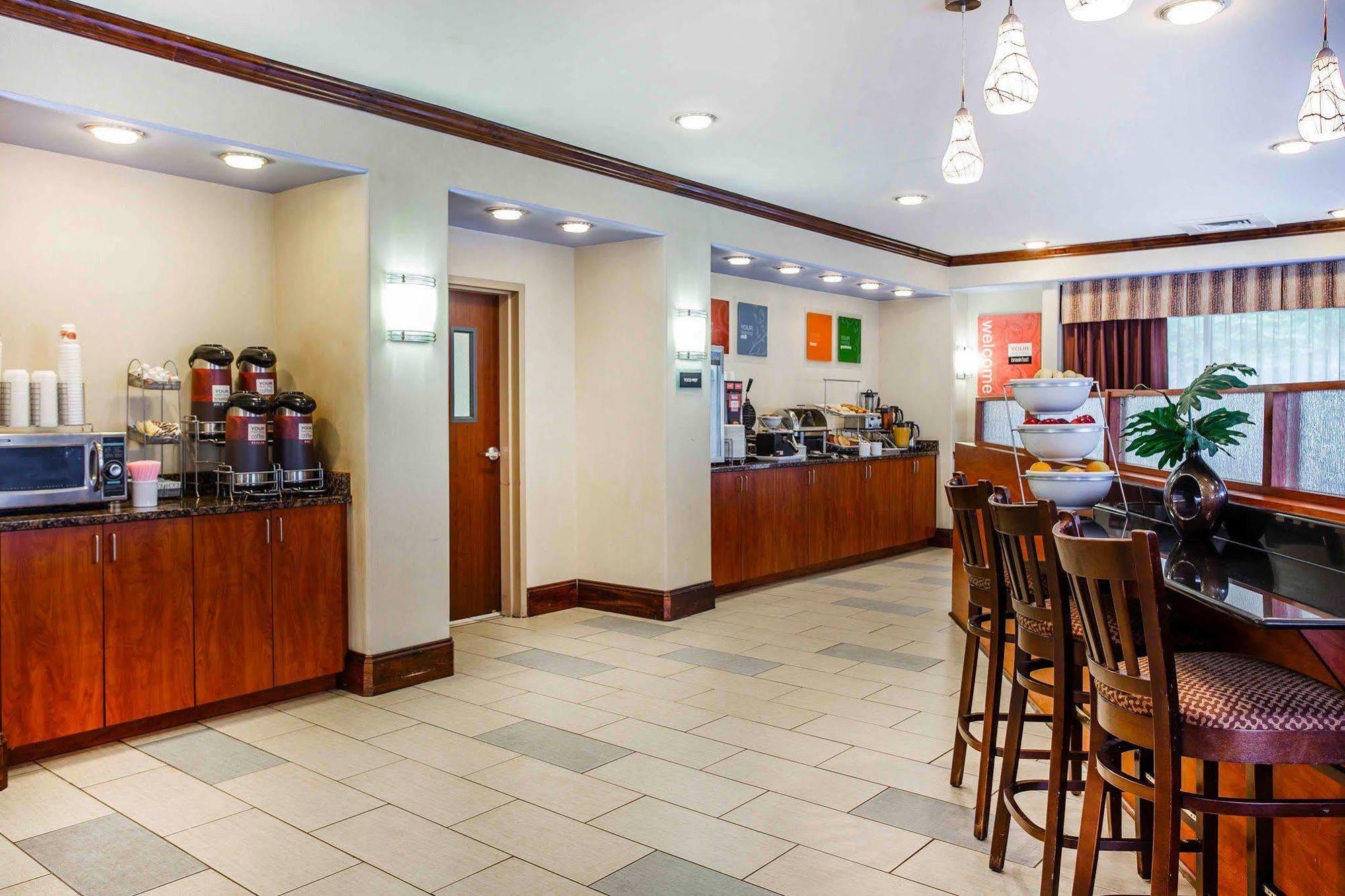 Comfort Suites At Kennesaw State University Екстер'єр фото