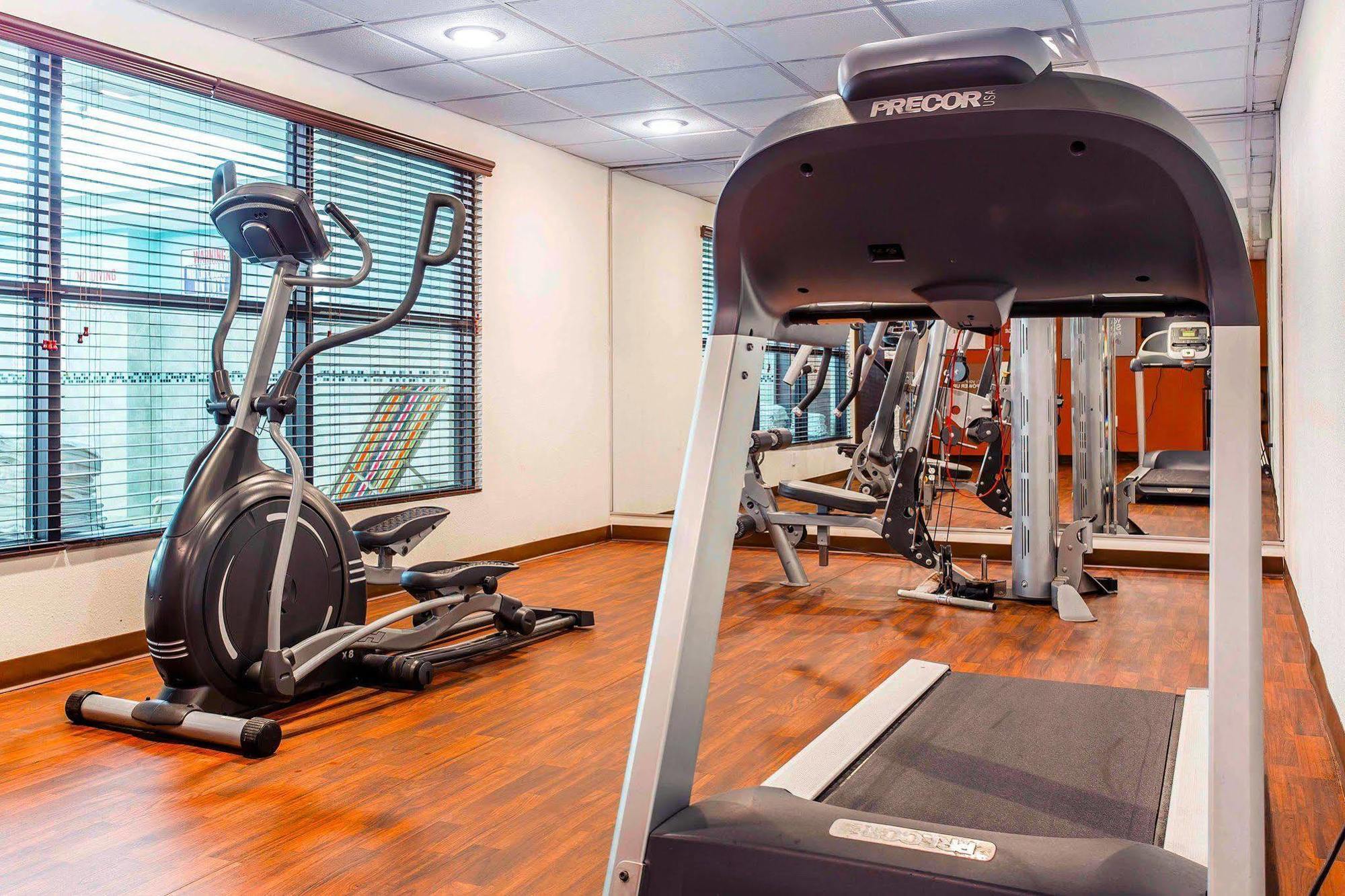 Comfort Suites At Kennesaw State University Екстер'єр фото