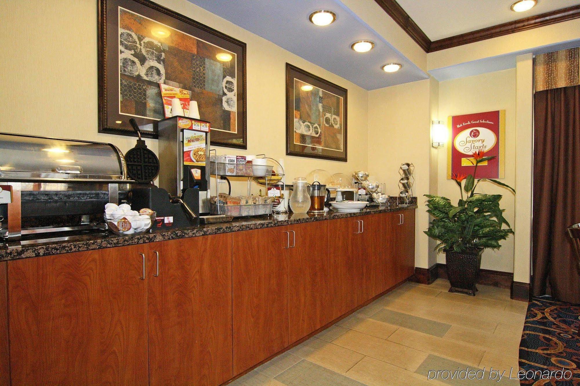 Comfort Suites At Kennesaw State University Ресторан фото
